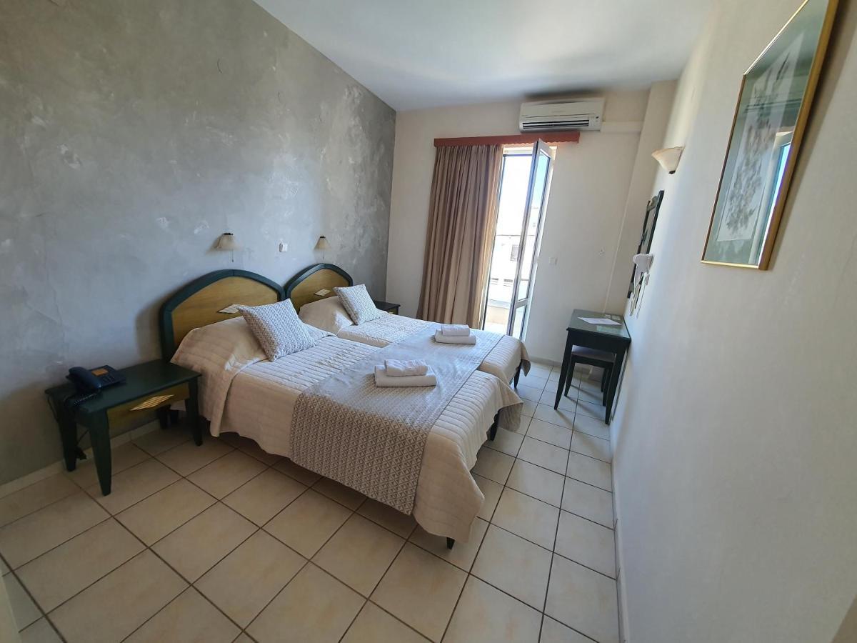 Zannis Hotel Rétino Exterior foto